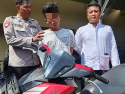 Pelaku Curanmor di Hajar Massa dan Diamankan Polsek Kenjeran