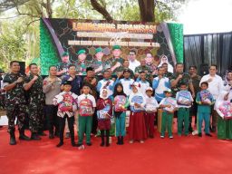 KASAD Launching Pipanisasi Program TNI Manunggal Air di Pulau Bawean