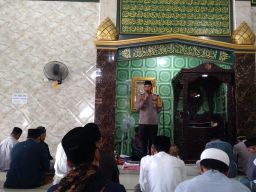 Kapolsek Menganti Gelar Safari Jum'at di Desa Gempol Kurung