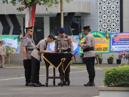 Kunjungan Kerja, Kapolda Jatim Pimpin Upacara Sertijab Kapolres Tuban