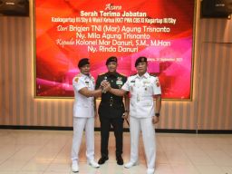 Mayjen TNI Rudy Saladin Lantik Kolonel Marinir Danuri Jadi Kaskogartap III/Surabaya