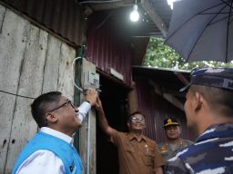 HLN ke-80 dengan Semangat Sumpah Pemuda : PLN Hadirkan Cahaya untuk Warga Sabang Aceh