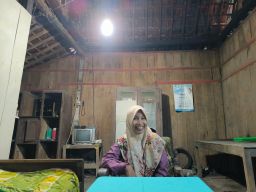 Semangat Hari Pahlawan, Terang yang Dinanti Hadir untuk Karmini Bersama PLN