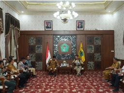 PLN UIP JBTB dan Pemkab Pamekasan Perkuat Sinergi Dukung Transisi Energi dan Penerapan ESG