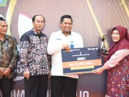 Pemkab Sidoarjo Beri Penghargaan KISI 2025 Kepada Perangkat Daerah dan Masyarakat