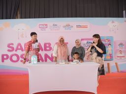 WINGS Group dan Alfamart Perkuat Edukasi Kesehatan melalui Program Sahabat Posyandu
