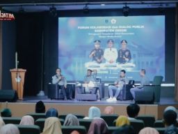 Satlantas polres Gresik dan Pemkab Ajak Masyarakat Tingkatkan Kesadaran Sehat Melalui Media Massa