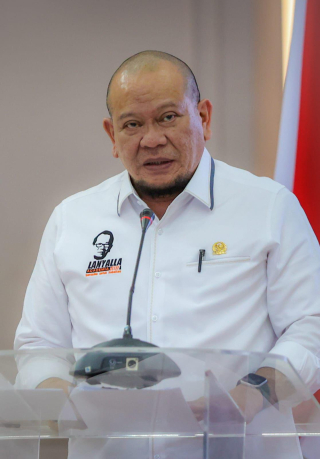 Darurat Pencemaran Gili Iyang:   Lindungi Paru-Paru Dunia dari Tumpahan Minyak