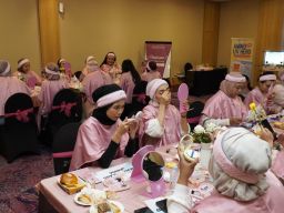 Belajar Korean Look Sambil Cicip Kuliner Korea, Beauty Class Ini Diserbu Peserta