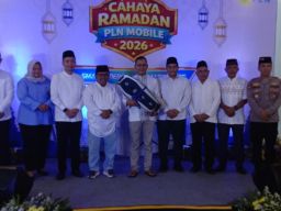 Cahaya Ramadan PLN Mobile 2026, PLN UP3 Gresik Gelar Buka Bersama dan Berbagi Santunan 