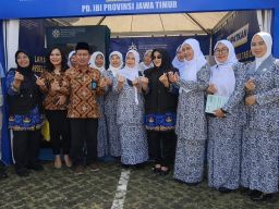 Kemendukbangga/BKKBN Jatim Buka Posko “Sapa Pemudik”, Sediakan Layanan KB dan Cek Kesehatan Gratis