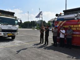 Dua Kasus Terungkap, Kejari Tanjung Perak Hancurkan 2.000 Karung Pupuk 