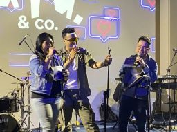 Anniversary Pertama Grand Whiz Hotel Praxis Surabaya Usung Tema “One Year One Vision”