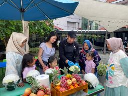 Liburan Panjang di Sheraton Surabaya dengan “Sheraton Vaganza Stay” dan Aktivitas Fruit Carving  