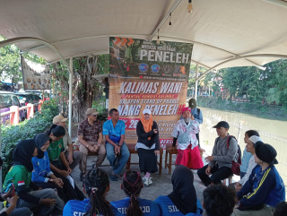Tonggak Baru Olahraga Air Surabaya! Reni Astuti Resmikan Sekolah Stand Up Paddle Pertama