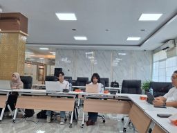 TPS Tunjukkan Komitmen Pendidikan Lewat Kuliah Umum Untuk Mahasiswa Akuntansi Unair 