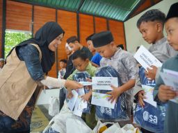 Tahun Baru Islam Penuh Berkah, PLN Peduli dan YBM PLN Tebar Kebahagiaan untuk Anak Yatim