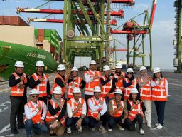 Perkuat Komunikasi Publik, Terminal Teluk Lamong Gandeng Suara Surabaya Media