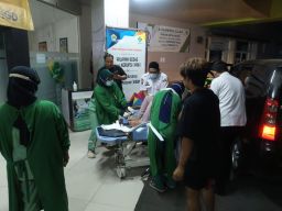 Satlantas Polres Gresik Kawal Ibu Hendak Melahirkan, Ibu dan Bayi Selamat