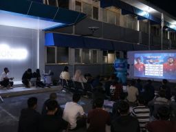PLN Icon Plus Jatim Jadikan Nobar Bola Gembira 2026 Ajang Memperkuat Teamwork Pegawai