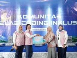 Hari Kebaya Nasional, Frontliner ICONNET Tampilkan Layanan Prima dengan Sentuhan Budaya