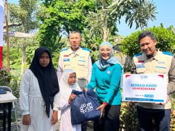 YBM PLN UIP JBTB dan PIKK Gelar Kado Kemerdekaan Bersama Anak Yatim di KUC xBates