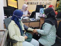 Lengkapi Perlindungan dari HPV, Ratusan Peserta Ikuti Vaksinasi Dosis ke Tiga di BBPOM Surabaya