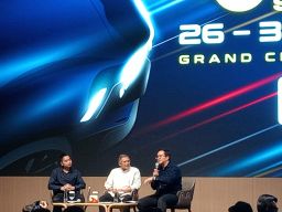 REKOR TERBARU GIIAS! Surabaya 2026 Hadir Lebih Besar dan Dibanjiri Merek Otomotif
