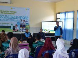 Perluas Akses Digital hingga Wilayah Kepulauan,PLN Icon Plus Perkuat Pendidikan di Pulau Lepar