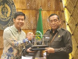 PLN UIP JBTB Silaturahmi dan Audiensi Bersama Kejari Bangkalan