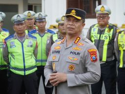Tilang Manual Berlaku Lagi di Surabaya, Kapolrestabes Tegaskan Nol Toleransi Pungli