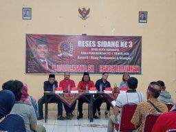 Warga Tegalsari Sampaikan Keluhan Pelayanan Publik dalam Reses Budi Leksono