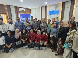 BRI Perkuat Literasi Keuangan Digital Mahasiswa, Dukung Gerai CERDAS PeKA di UNAIR
