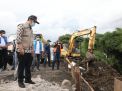 Emil Tinjau Longsor Tol KM 6.200, Jasa Marga Janji Seminggu Selesai
