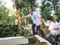 Ketua DPD RI Bantu Perbaikan Komplek Kuburan, Ziarah ke Makam Lasalaga