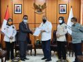 Ketua DPD RI Undang Menaker Cari Solusi Pekerja Migran