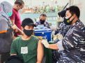 TNI AL Kodiklatal Terus Lakukan Vaksin ABK Kapal Niaga Pelabuhan Perak