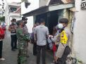 Babinsa Koramil 0831/01 Bersama Tiga Pilar Giat Vaksinasi Door to Door