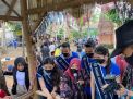 Kakang Mbakyu Kota Malang Ramaikan Festival Dolanan di Kampung Dolan