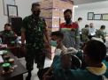 Babinsa Pangarengan Tanggap Serbuan Vaksin di PT Garam