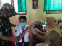 Koramil 0826/05 Kembali Gelar Vaksin di SMPN 1 Larangan