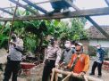 Kapolsek Sukomoro Bantu Bangun Kembali Rumah yang Roboh
