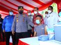 Kapolri Cek Vaksin Booster, Buruh Harus Kondisi Optimal dan Sehat Hadapi Omicron