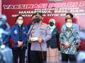 Kapolri Kejar Target Vaksin Booster Bersama BEM dan OKP di GOR Universitas Trisakti