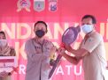 Kapolres Batu Bagi Doorprize Sepeda Motor saat Gebyar Vaksin Lansia