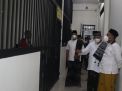 Kapolres dan Bupati Gresik Usai Sholat Tarawih Jenguk Tahanan
