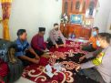 Polres Gresik Takziah ke Salah Satu Korban Kecelakaan Tol Sumo