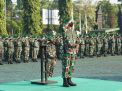 Danrem 084/BJ Bacakan Amanat KASAD saat Upacara Bendera