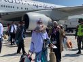 Kloter Terakhir 16 Ribu Jemaah Haji Tiba di Bandara Juanda dengan Selamat