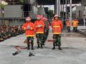 Dalam Rangka Tingkatkan Kemampuan, 749 Prajurit Satdik Kodiklatal Latihan Pemadaman Kebakaran di Puspeknubika